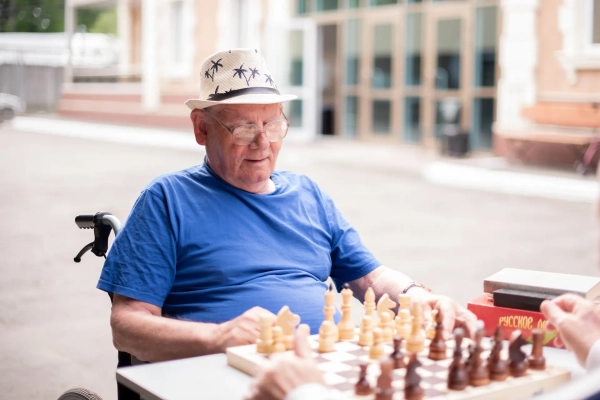 Уход за инвалидами-колясочниками